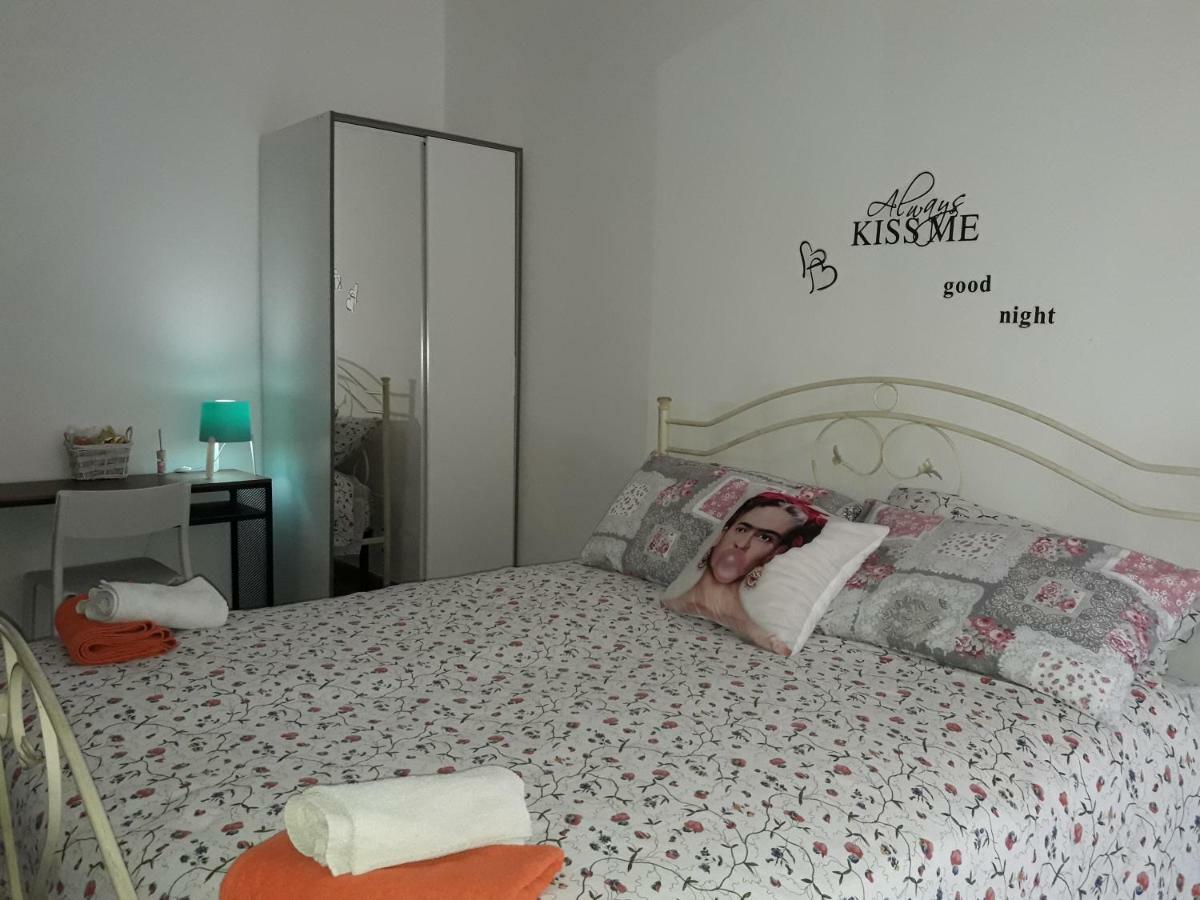 Hôtel Al Molo Sant'Eligio à Tarente Extérieur photo