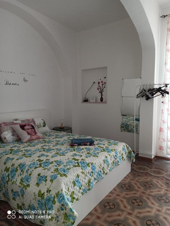 Hôtel Al Molo Sant'Eligio à Tarente Extérieur photo